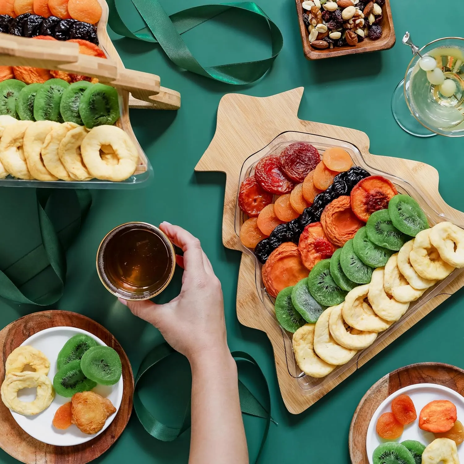 Dried Fruit Gift Basket – Healthy Gourmet Snack Box for Holidays, Thanksgiving, Christmaas, Birthdays & Corporate Gifts