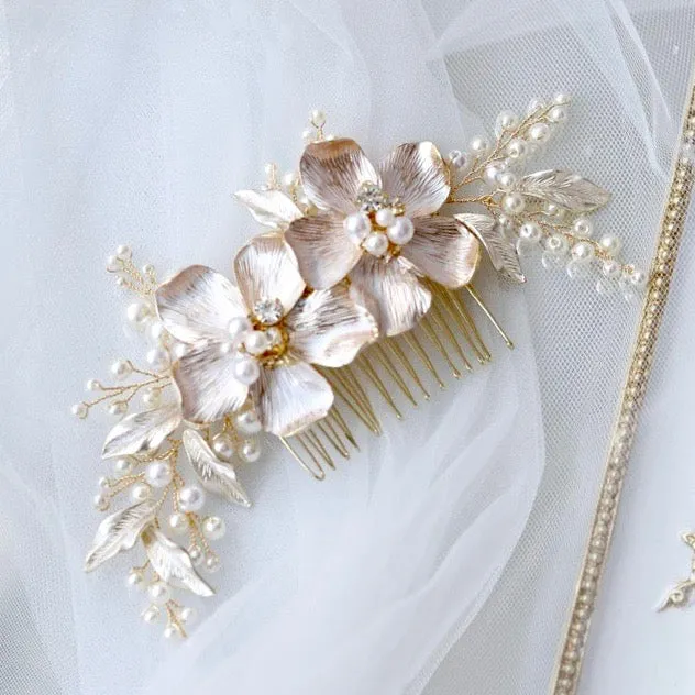 "Geneva" - Pearl Bridal Hair Comb - Available in Gold and Silver