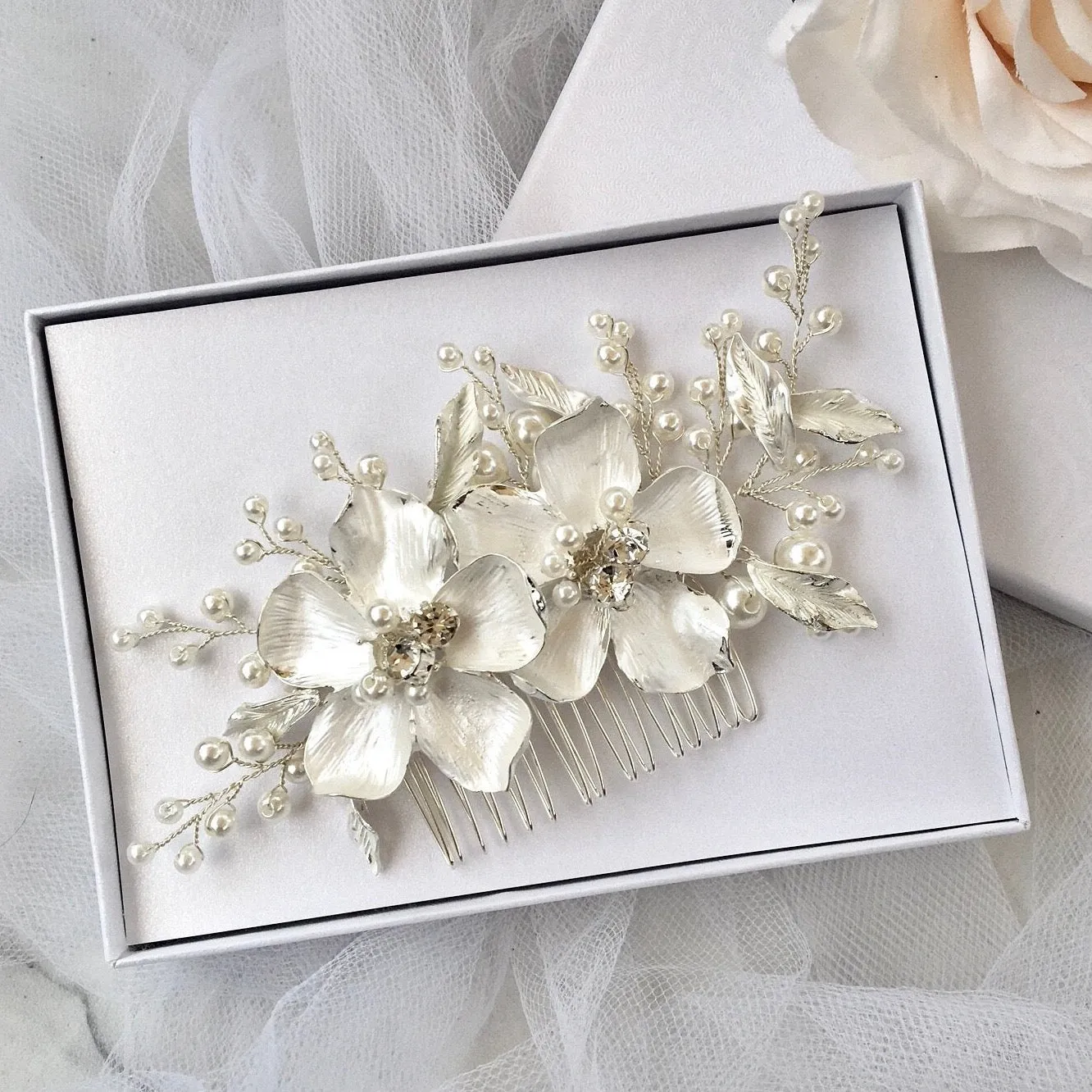 "Geneva" - Pearl Bridal Hair Comb - Available in Gold and Silver